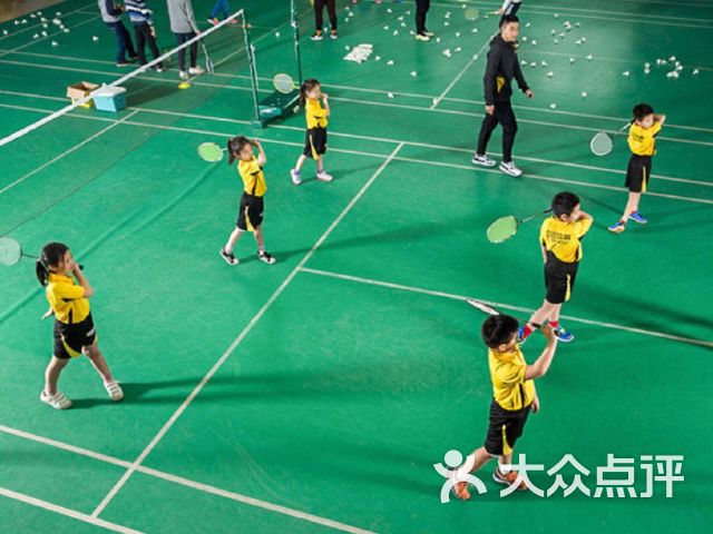 {六合彩}(羽毛球培训私教一对一价格)